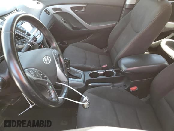 ✅ 2016 Hyundai Elantra SE • VIN: 5NPDH4AEXGH769159 • Lot: 89713815. Listed on Copart with 128,507 mi. Free auction sales archive from the USA and detailed vehicle history report at DreamBid. Image 7.