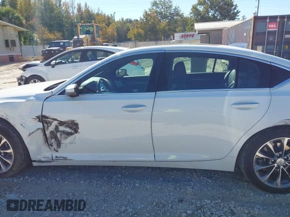 ✅ 2020 Cadillac CT5 Premium Luxury • VIN: 1G6DN5RK9L0136428 • Лот: 43487236. Опубликован ранее на IAAI с пробегом 13 545 миль. Бесплатный доступ к архиву аукционных продаж из США и подробный отчёт об истории автомобиля на DreamBid. Изображение 14.