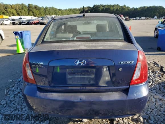 2008 Hyundai Accent GLS z VIN KMHCN46C58U175979, wystawiony jako Copart lot #76786744 z przebiegiem 124 564 mil mil oraz Czysty tytuł • Clean title. Historia ofert i sprzedaży dostępna na DreamBid. Obrazek 6.