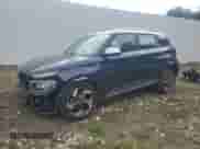 2022 Hyundai Venue SEL z VIN KMHRC8A31NU169199, wystawiony jako Copart lot #69217724 z przebiegiem 39 695 mil mil oraz Szkoda całkowita • Salvage title. Historia ofert i sprzedaży dostępna na DreamBid. Obrazek 1.