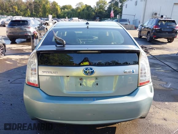 ✅ 2014 Toyota Prius • VIN: JTDKN3DP9E3051389 • Lot: 43198309. Listed on IAAI with 282,606 mi. Free auction sales archive from the USA and detailed vehicle history report at DreamBid. Image 17.