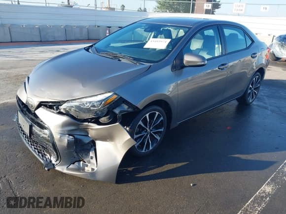 ✅ 2018 Toyota Corolla L • VIN: 5YFBURHE3JP786899 • Lot: 43493974. Listed on IAAI with 129,621 mi. Free auction sales archive from the USA and detailed vehicle history report at DreamBid. Image 17.