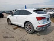 ✅ 2023 Audi SQ5 Sportback Premium Plus • VIN: WA124AFY6P2071163 • Лот: 67594065. Опубликован ранее на Copart с пробегом 28 684 миль. Бесплатный доступ к архиву аукционных продаж из США и подробный отчёт об истории автомобиля на DreamBid. Изображение 2.