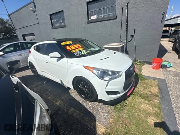 ✅ 2012 Hyundai Veloster w/Gray Int • VIN: KMHTC6AD6CU036826 • Lot: 45042645. Wystawiony na Copart z przebiegiem 169 498 mil. Bezpłatny archiwum sprzedaży aukcyjnych z USA i szczegółowy raport historii pojazdu na DreamBid. Zdjęcie 1.
