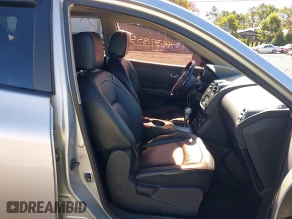 ✅ 2013 Nissan Rogue SL • VIN: JN8AS5MV2DW618123 • Lot: 43391855. Wystawiony na IAAI z przebiegiem 160 848 mil. Bezpłatny archiwum sprzedaży aukcyjnych z USA i szczegółowy raport historii pojazdu na DreamBid. Zdjęcie 5.