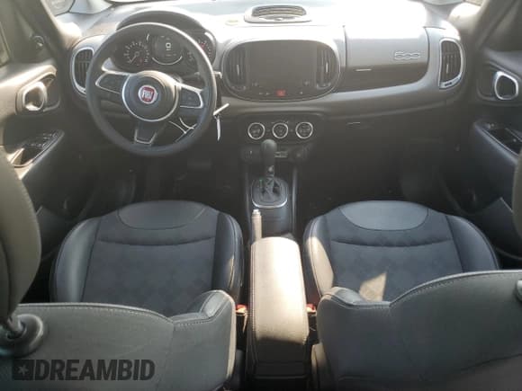 ✅ 2018 FIAT 500L Pop • VIN: ZFBCFAAH8JZ041157 • Лот: 66698325. Опубликован ранее на Copart с пробегом 18 235 миль. Бесплатный доступ к архиву аукционных продаж из США и подробный отчёт об истории автомобиля на DreamBid. Изображение 8.