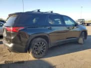 ✅ 2023 Chevrolet Traverse RS • VIN: 1GNEVJKW1PJ206602 • Lot: 82506285. Wystawiony na Copart z przebiegiem 57 493 mil. Bezpłatny archiwum sprzedaży aukcyjnych z USA i szczegółowy raport historii pojazdu na DreamBid. Zdjęcie 3.