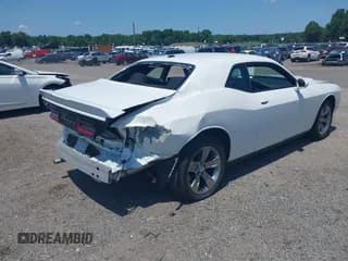 ✅ 2021 Dodge Challenger SXT • VIN: 2C3CDZAG9MH623463 • Лот: 43202118. Опубликован ранее на IAAI с пробегом 67 642 миль. Бесплатный доступ к архиву аукционных продаж из США и подробный отчёт об истории автомобиля на DreamBid. Изображение 4.