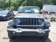 ✅ 2024 Jeep Wrangler Sport S • VIN: 1C4PJXDNXRW360994 • Лот: 42508320. Опубликован ранее на IAAI с пробегом 11 087 миль. Бесплатный доступ к архиву аукционных продаж из США и подробный отчёт об истории автомобиля на DreamBid. Изображение 13.