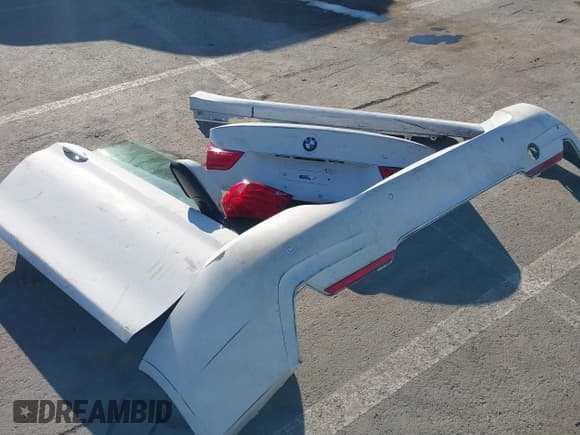 ✅ 2014 BMW 4 Series 435i xDrive • VIN: WBA3R5C55EK187283 • Lot: 41636891. Listed on IAAI with Not provided. Free auction sales archive from the USA and detailed vehicle history report at DreamBid. Image 11.