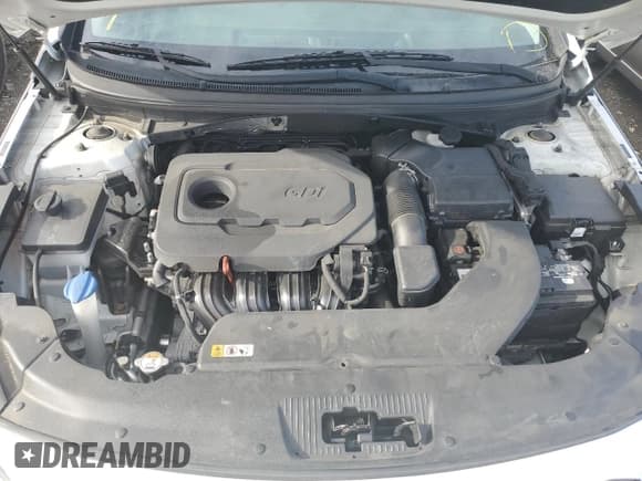 ✅ 2017 Hyundai Sonata Sport • VIN: 5NPE34AF7HH550110 • Lot: 39153093. Listed on Copart with 89,578 mi. Free auction sales archive from the USA and detailed vehicle history report at DreamBid. Image 11.