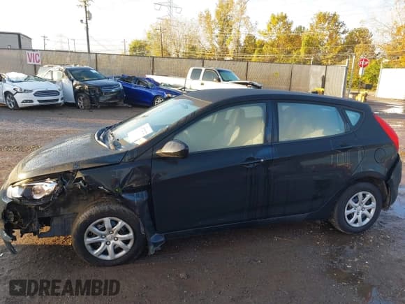 ✅ 2012 Hyundai Accent GS • VIN: KMHCT5AE4CU049092 • Лот: 43572172. Опубликован ранее на IAAI с пробегом 151 974 миль. Бесплатный доступ к архиву аукционных продаж из США и подробный отчёт об истории автомобиля на DreamBid. Изображение 6.