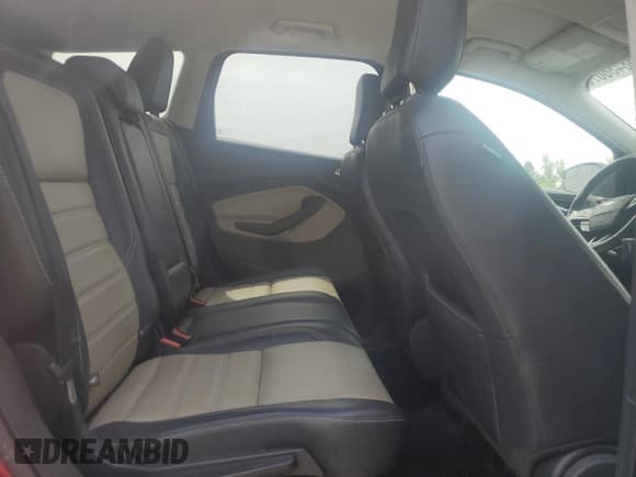 ✅ 2019 Ford Escape SEL • VIN: 1FMCU9H95KUC39723 • Lot: 58486075. Wystawiony na Copart z przebiegiem 44 537 mil. Bezpłatny archiwum sprzedaży aukcyjnych z USA i szczegółowy raport historii pojazdu na DreamBid. Zdjęcie 11.