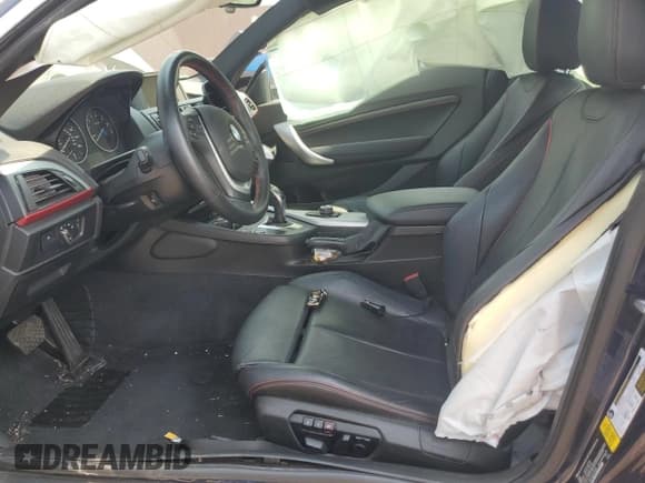 ✅ 2015 BMW 2 Series 228i • VIN: WBA1F5C59FV257044 • Lot: 59274205. Wystawiony na Copart z przebiegiem Nie podano. Bezpłatny archiwum sprzedaży aukcyjnych z USA i szczegółowy raport historii pojazdu na DreamBid. Zdjęcie 7.