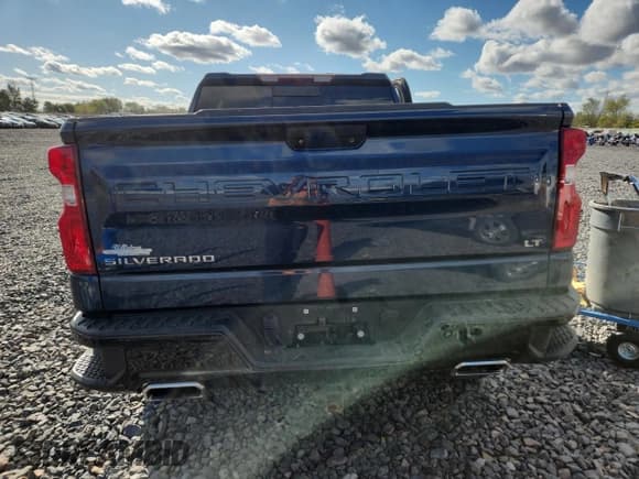 ✅ 2019 Chevrolet Silverado 1500 LT Trail Boss • VIN: 1GCPYFED2KZ400422 • Lot: 89499205. Wystawiony na Copart z przebiegiem 62 336 mil. Bezpłatny archiwum sprzedaży aukcyjnych z USA i szczegółowy raport historii pojazdu na DreamBid. Zdjęcie 6.