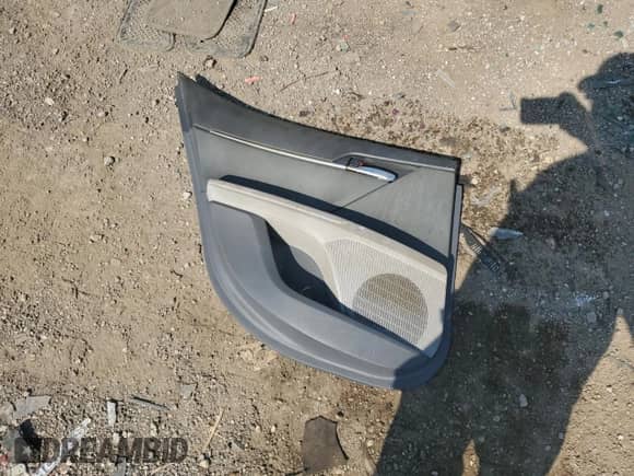 2023 Toyota Camry LE с VIN 4T1C11BK0PU083345, выставлен на аукционе Copart как лот 65721765 с пробегом Не указан миль и Списание • Salvage title. История ставок и продаж доступна на DreamBid. Изображение 12.