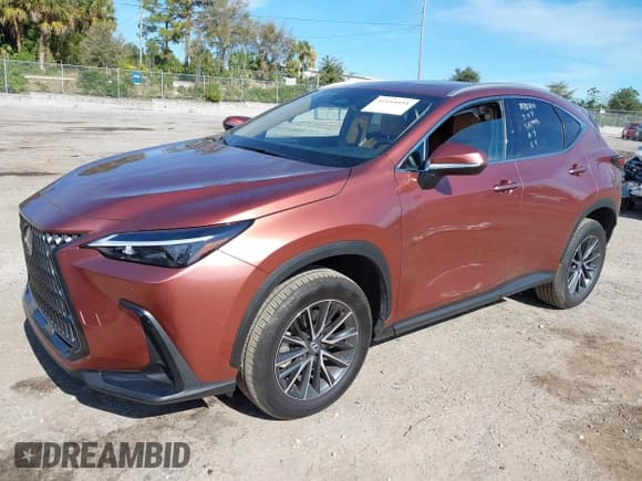 ✅ 2025 Lexus NX 250 Premium • VIN: 2T2GDCAZ5SC019472 • Лот: 41154451. Опубликован ранее на IAAI с пробегом 8 830 миль. Бесплатный доступ к архиву аукционных продаж из США и подробный отчёт об истории автомобиля на DreamBid. Изображение 17.