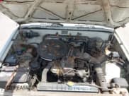 ✅ 1986 Toyota Pickup • VIN: JT4RN55R8G0177256 • Лот: 42560540. Опубликован ранее на IAAI с пробегом 304 700 миль. Бесплатный доступ к архиву аукционных продаж из США и подробный отчёт об истории автомобиля на DreamBid. Изображение 10.