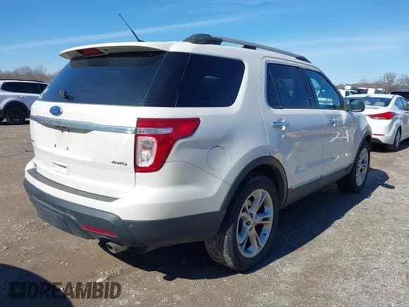 ✅ 2011 Ford Explorer Limited • VIN: 1FMHK8F89BGA36090 • Lot: 41590209. Wystawiony na IAAI z przebiegiem 205 566 mil. Bezpłatny archiwum sprzedaży aukcyjnych z USA i szczegółowy raport historii pojazdu na DreamBid. Zdjęcie 4.