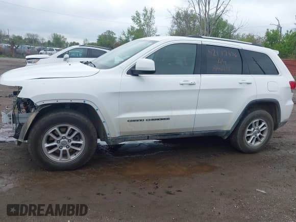 ✅ 2019 Jeep Grand Cherokee Upland • VIN: 1C4RJFAG7KC721131 • Lot: 42177456. Listed on IAAI with 97,612 mi. Free auction sales archive from the USA and detailed vehicle history report at DreamBid. Image 14.