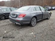 ✅ 2020 Mercedes-Benz E 350 • VIN: W1KZF8EB5LA824160 • Lot: 92829335. Wystawiony na Copart z przebiegiem 37 934 mil. Bezpłatny archiwum sprzedaży aukcyjnych z USA i szczegółowy raport historii pojazdu na DreamBid. Zdjęcie 3.