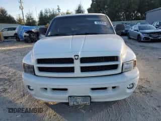 2001 Dodge 1500 с VIN 1B7HC16Y71S161058, выставлен на аукционе Copart как лот 82820584 с пробегом 260 446 миль миль и Списание • Salvage title. История ставок и продаж доступна на DreamBid. Изображение 5.
