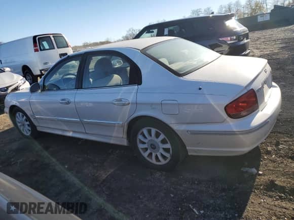 2003 Hyundai Sonata GLS with VIN KMHWF35H83A884496, listed as a Copart auction lot 80327514 with 162,372 mi miles and Salvage title. Bid and sale history available at DreamBid. Image 2.