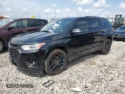 ✅ 2018 Chevrolet Traverse Premier • VIN: 1GNERKKW0JJ177109 • Lot: 61744104. Wystawiony na Copart z przebiegiem 135 533 mil. Bezpłatny archiwum sprzedaży aukcyjnych z USA i szczegółowy raport historii pojazdu na DreamBid. Zdjęcie 1.