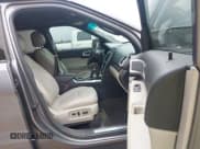 ✅ 2013 Ford Explorer Limited • VIN: 1FM5K7F80DGB92924 • Lot: 41919996. Wystawiony na IAAI z przebiegiem 87 398 mil. Bezpłatny archiwum sprzedaży aukcyjnych z USA i szczegółowy raport historii pojazdu na DreamBid. Zdjęcie 5.