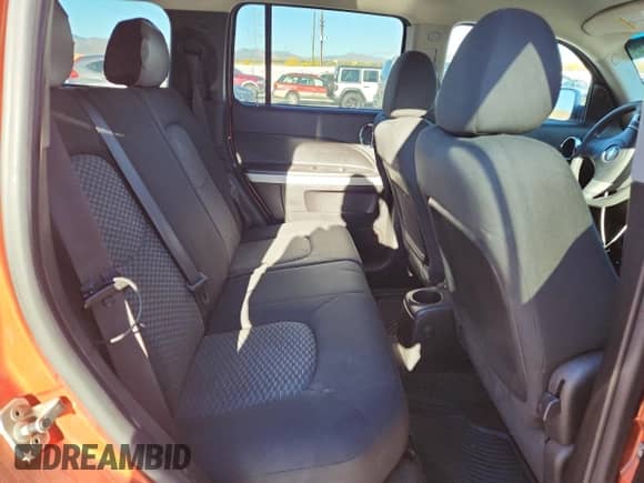 ✅ 2007 Chevrolet HHR LS • VIN: 3GNDA13D77S619742 • Lot: 85960875. Wystawiony na Copart z przebiegiem 121 143 mil. Bezpłatny archiwum sprzedaży aukcyjnych z USA i szczegółowy raport historii pojazdu na DreamBid. Zdjęcie 11.