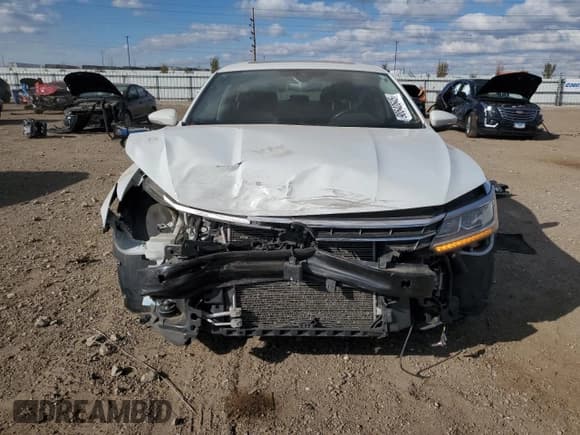 ✅ 2017 Volkswagen Passat SEL Premium • VIN: 1VWCT7A36HC084628 • Lot: 90542645. Listed on Copart with 61,013 mi. Free auction sales archive from the USA and detailed vehicle history report at DreamBid. Image 5.