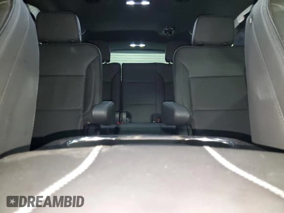 ✅ 2025 GMC Yukon XL Denali • VIN: 1GKS2JRL0SR265557 • Lot: 66680125. Listed on Copart with 5,134 mi. Free auction sales archive from the USA and detailed vehicle history report at DreamBid. Image 10.