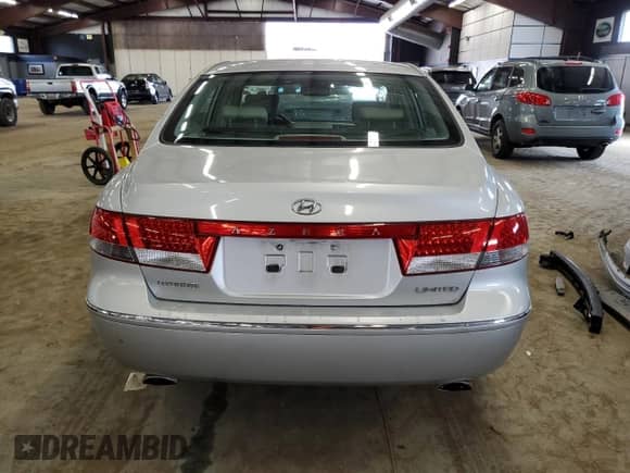 2007 Hyundai Azera SE с VIN KMHFC46F57A147922, выставлен на аукционе Copart как лот 47101075 с пробегом 107 121 миль миль и Списание • Salvage title. История ставок и продаж доступна на DreamBid. Изображение 6.