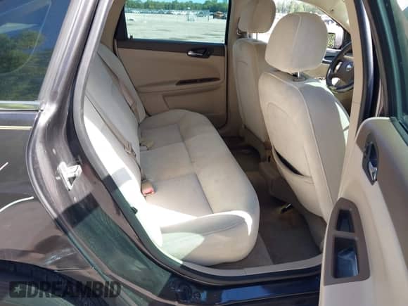 2008 Chevrolet Impala LS with VIN 2G1WB58K781197958, listed as a IAAI auction lot 43441194 with 87,903 mi miles and . Bid and sale history available at DreamBid. Image 8.