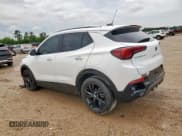 ✅ 2024 Buick Encore GX Sport Touring • VIN: KL4AMDSL6RB059198 • Lot: 60701795. Wystawiony na Copart z przebiegiem 21 401 mil. Bezpłatny archiwum sprzedaży aukcyjnych z USA i szczegółowy raport historii pojazdu na DreamBid. Zdjęcie 2.