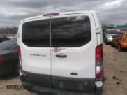 ✅ 2017 Ford Transit XL • VIN: 1FBZX2ZMXHKA05361 • Lot: 41852894. Wystawiony na IAAI z przebiegiem 176 856 mil. Bezpłatny archiwum sprzedaży aukcyjnych z USA i szczegółowy raport historii pojazdu na DreamBid. Zdjęcie 16.