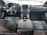 ✅ 2018 Chevrolet Suburban LT • VIN: 1GNSCHKC5JR292058 • Lot: 72232534. Wystawiony na Copart z przebiegiem 152 310 mil. Bezpłatny archiwum sprzedaży aukcyjnych z USA i szczegółowy raport historii pojazdu na DreamBid. Zdjęcie 8.