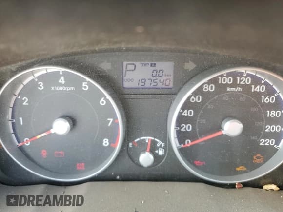 ✅ 2011 Hyundai Accent L • VIN: KMHCN3BC0BU189375 • Lot: 63634715. Listed on Copart with 197,540 mi. Free auction sales archive from the USA and detailed vehicle history report at DreamBid. Image 9.