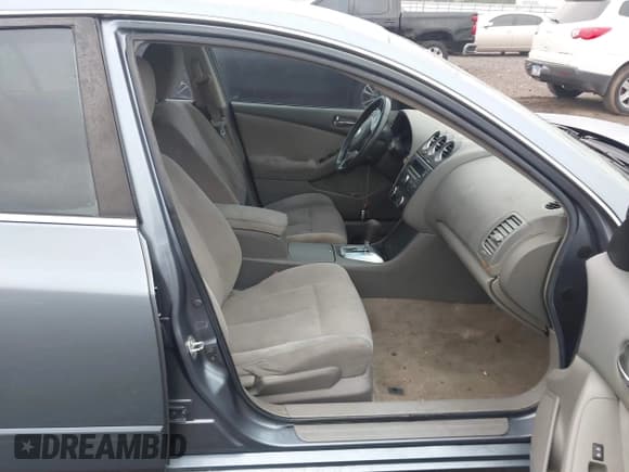 ✅ 2011 Nissan Altima S • VIN: 1N4AL2AP0BN400333 • Lot: 43645115. Listed on IAAI with 162,451 mi. Free auction sales archive from the USA and detailed vehicle history report at DreamBid. Image 5.