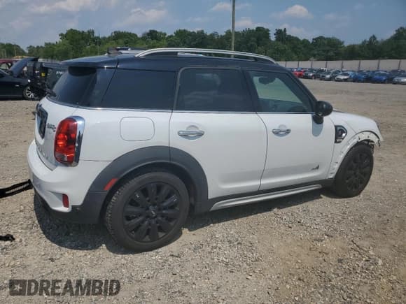 ✅ 2018 MINI Countryman Cooper S • VIN: WMZYT5C31J3E61451 • Lot: 65658834. Listed on Copart with 77,899 mi. Free auction sales archive from the USA and detailed vehicle history report at DreamBid. Image 3.