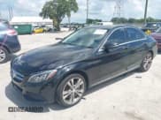 ✅ 2016 Mercedes-Benz C 300 • VIN: 55SWF4JB2GU120005 • Lot: 42905656. Wystawiony na IAAI z przebiegiem 134 814 mil. Bezpłatny archiwum sprzedaży aukcyjnych z USA i szczegółowy raport historii pojazdu na DreamBid. Zdjęcie 2.