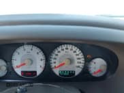 ✅ 2004 Dodge Stratus SXT • VIN: 1B3EL46X24N211638 • Lot: 43637188. Wystawiony na IAAI z przebiegiem 137 069 mil. Bezpłatny archiwum sprzedaży aukcyjnych z USA i szczegółowy raport historii pojazdu na DreamBid. Zdjęcie 7.