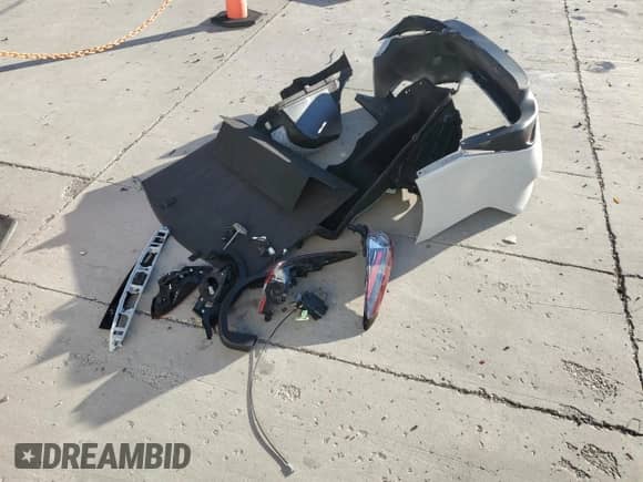 2023 Toyota Camry Hybrid LE with VIN 4T1H31AKXPU058812, listed as a Copart auction lot 85179135 with 21,816 mi miles and Salvage title. Bid and sale history available at DreamBid. Image 12.