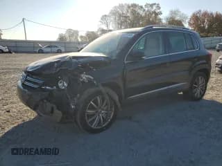 ✅ 2013 Volkswagen Tiguan S • VIN: WVGAV7AX4DW512854 • Lot: 93418155. Listed on Copart with 158,234 mi. Free auction sales archive from the USA and detailed vehicle history report at DreamBid. Image 1.