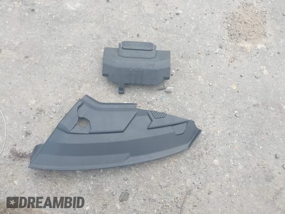 ✅ 2022 Hyundai Tucson SE • VIN: 5NMJACAE9NH060704 • Lot: 42611477. Wystawiony na IAAI z przebiegiem 35 953 mil. Bezpłatny archiwum sprzedaży aukcyjnych z USA i szczegółowy raport historii pojazdu na DreamBid. Zdjęcie 12.