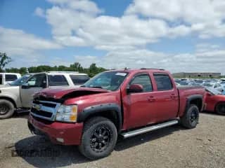 2007 Chevrolet Silverado 1500 1LT with VIN 2GCEK13MX71543360, listed as a Copart auction lot 65080815 with 117,530 mi miles and Salvage title. Bid and sale history available at DreamBid. Image 1.