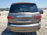 ✅ 2017 Infiniti QX80 • VIN: JN8AZ2NF4H9640551 • Lot: 71417545. Wystawiony na Copart z przebiegiem 238 920 mil. Bezpłatny archiwum sprzedaży aukcyjnych z USA i szczegółowy raport historii pojazdu na DreamBid. Zdjęcie 6.