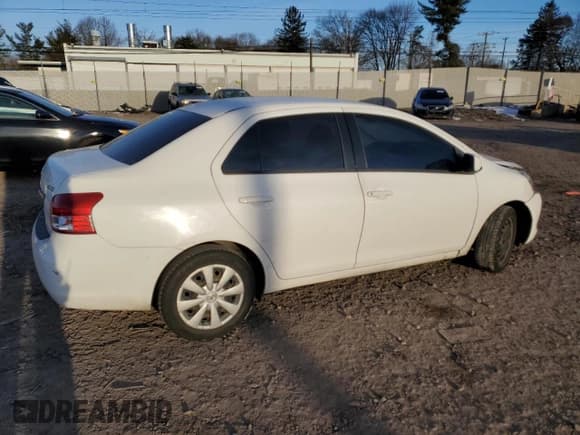 ✅ 2008 Toyota Yaris • VIN: JTDBT923381295726 • Lot: 62890015. Wystawiony na Copart z przebiegiem 192 805 mil. Bezpłatny archiwum sprzedaży aukcyjnych z USA i szczegółowy raport historii pojazdu na DreamBid. Zdjęcie 3.