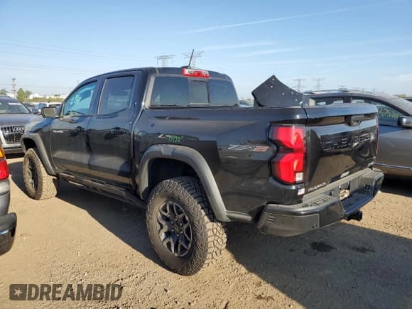 ✅ 2025 Chevrolet Colorado 4WD ZR2 • VIN: 1GCPTFEKXS1167529 • Lot: 81853105. Listed on Copart with 1,098 mi. Free auction sales archive from the USA and detailed vehicle history report at DreamBid. Image 2.