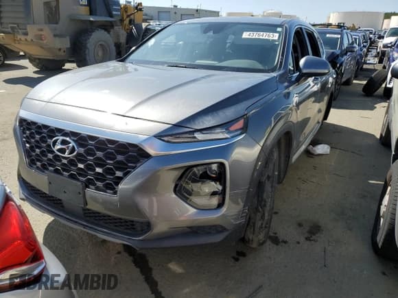 ✅ 2019 Hyundai Santa Fe SE • VIN: 5NMS2CAD9KH095196 • Lot: 43764763. Wystawiony na Copart z przebiegiem Nie podano. Bezpłatny archiwum sprzedaży aukcyjnych z USA i szczegółowy raport historii pojazdu na DreamBid. Zdjęcie 5.